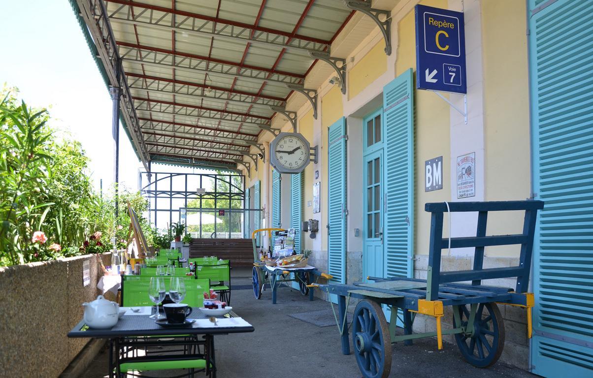Avenue De La Gare Couette-café Riscle
